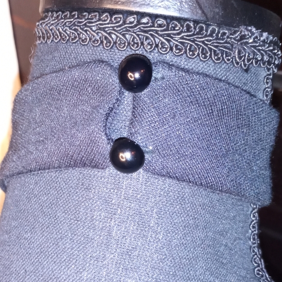 EUC 💞 Simple Solid Black Halter Neck Mini Dress - Picture 4 of 4